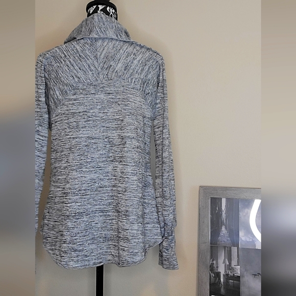 Athleta open front shrug sweater - Picture 3 of 4